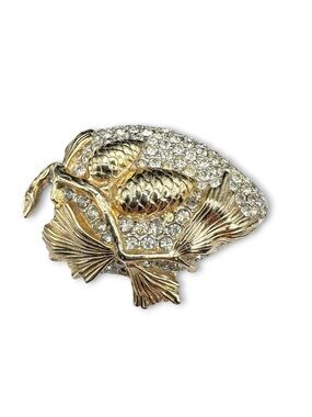 Vintage Hallmarked Reja Rhinestone Rhodium Plated Pinecone Brooch